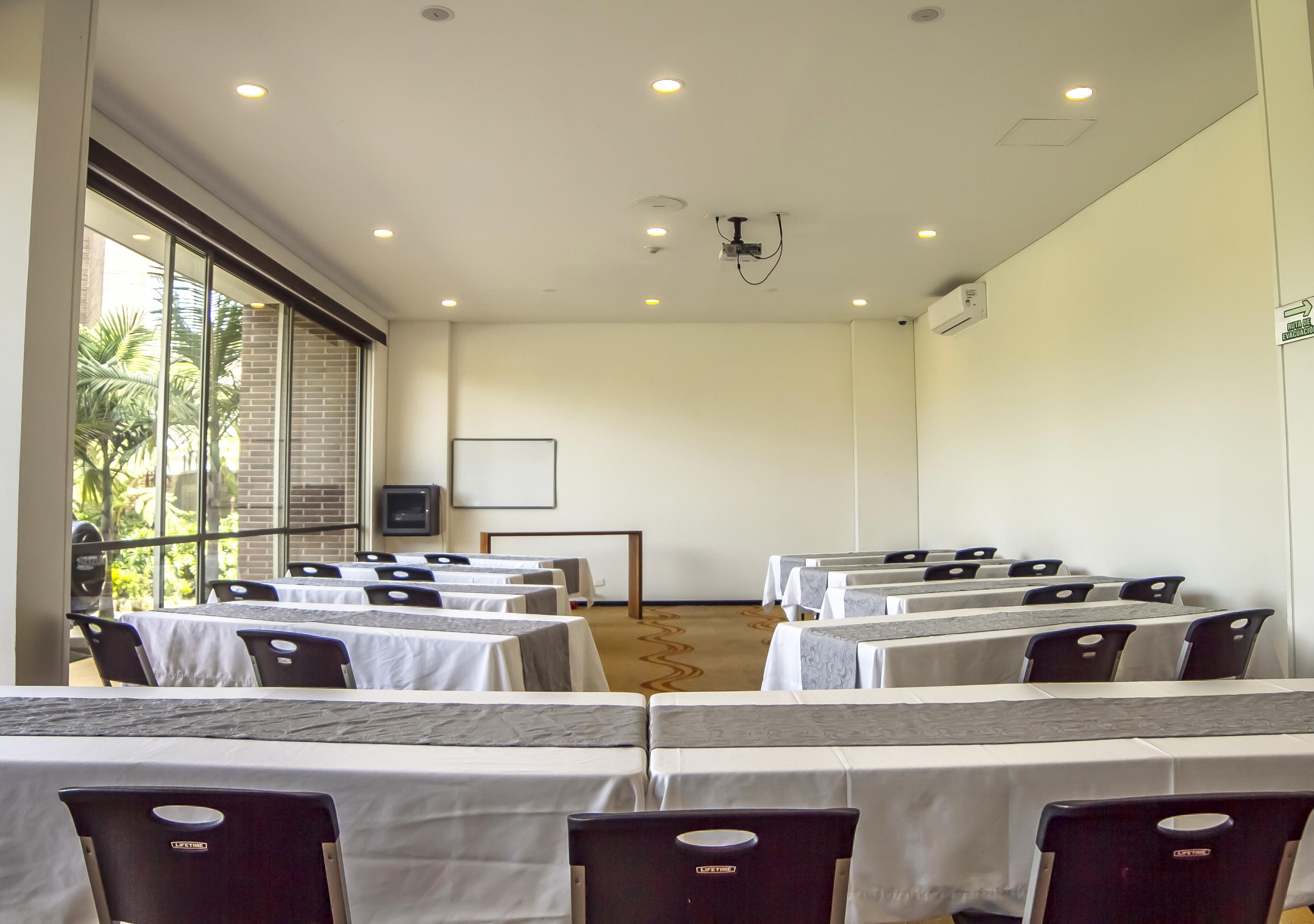 Mg Hotels & Suites Ριονέγρο Εξωτερικό φωτογραφία