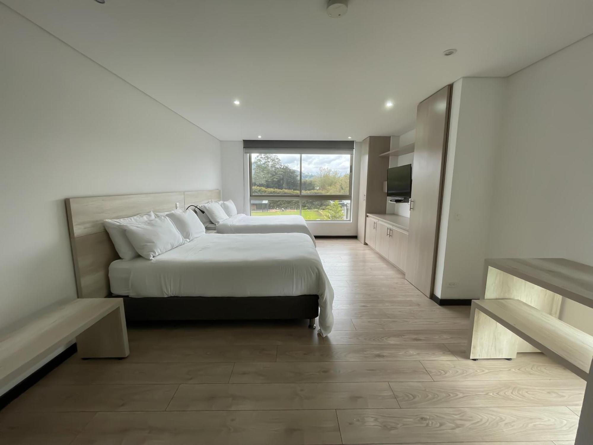 Mg Hotels & Suites Ριονέγρο Δωμάτιο φωτογραφία