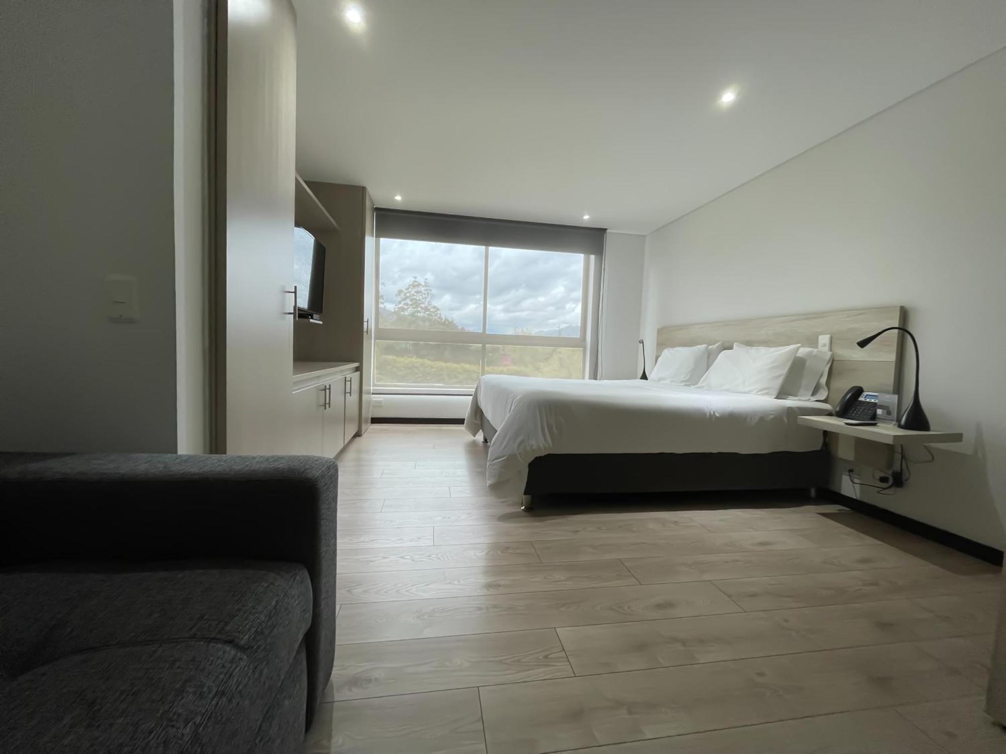 Mg Hotels & Suites Ριονέγρο Δωμάτιο φωτογραφία